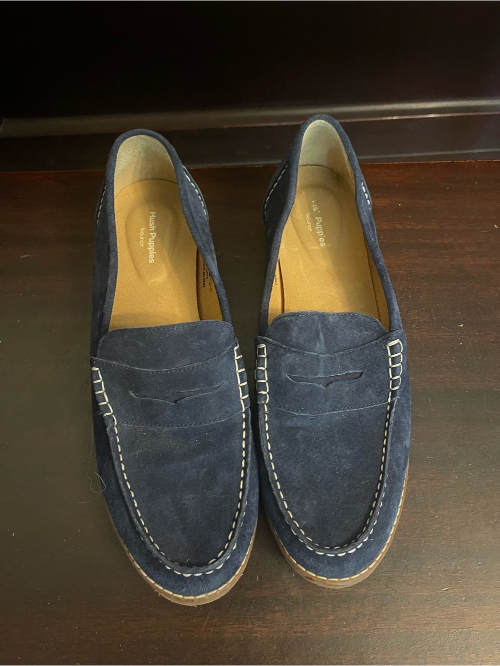 Hush Puppies womens Navy Suede Penny Loafers
Size 11